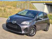 Toyota Yaris 1.3 Klimatronic Panoramadach Kamera ALU keyless