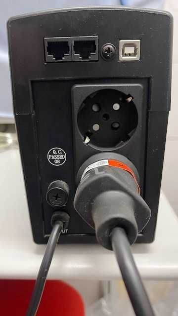 UPS EuroTech 650