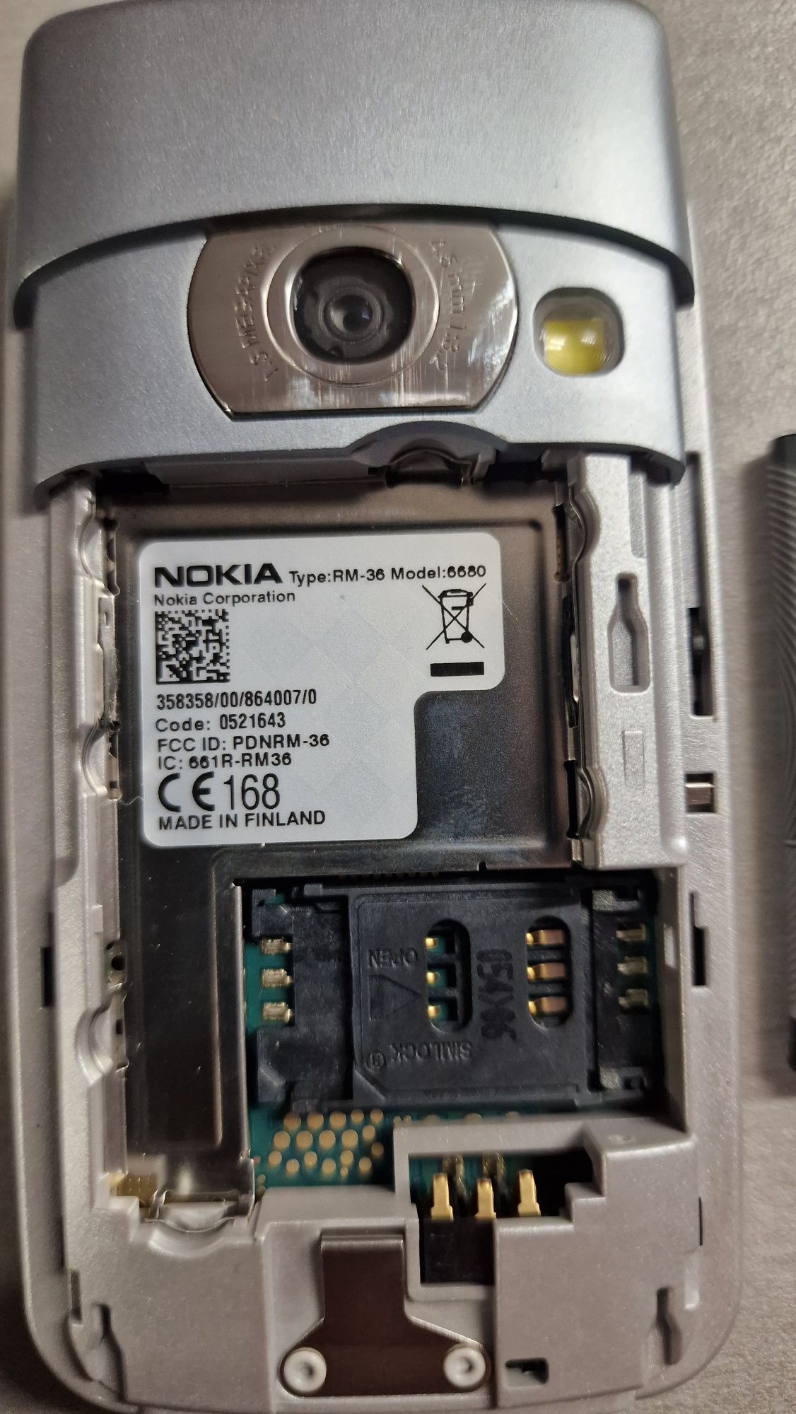 Nokia 6680 w pięknym stanie kolekcjonerska