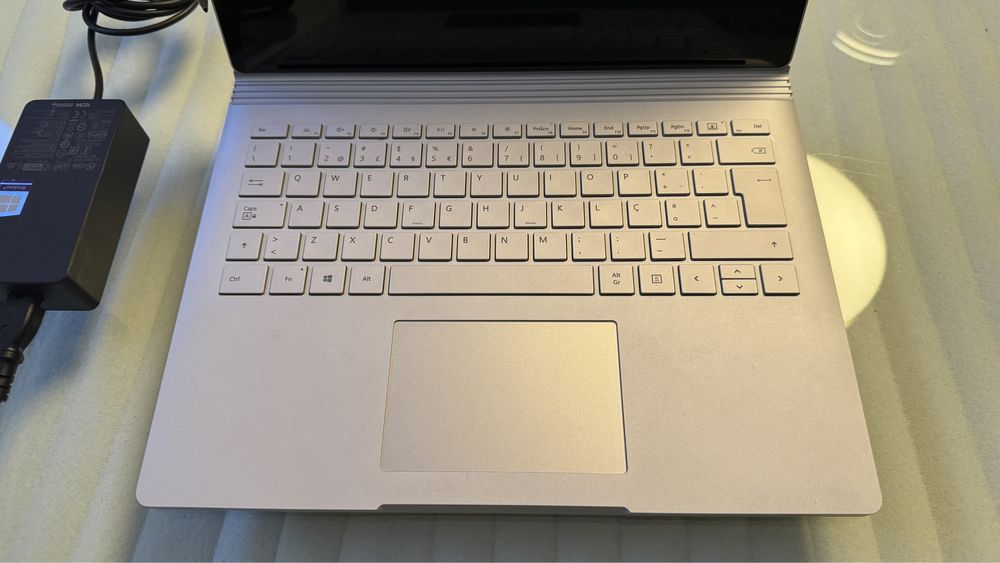 Microsoft Surface Book 3