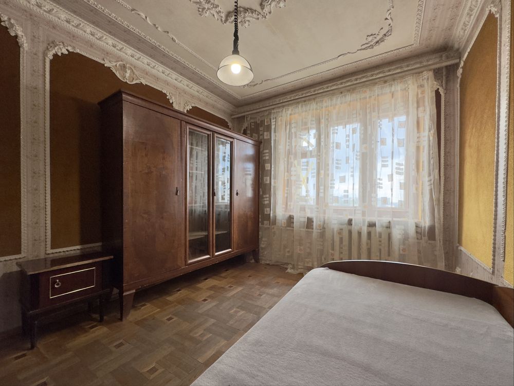 Продам 3-к квартиру пр.Оболонський 40