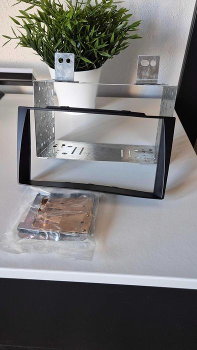 Ramka Radiowa KIA CEED od 2009 Adapter RADIA 2DIN