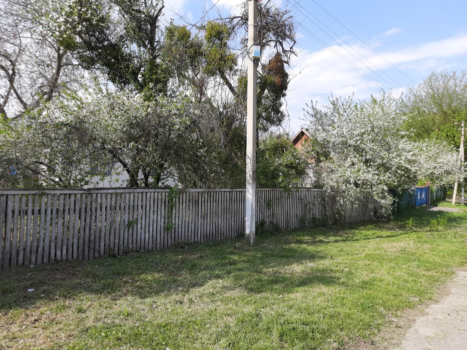 Продам будиннк  в с Яроповичі.