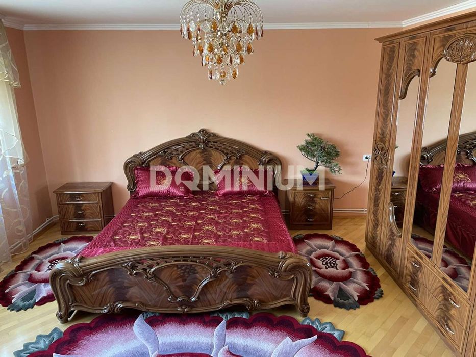 Продаж Будинок м,Виноградів