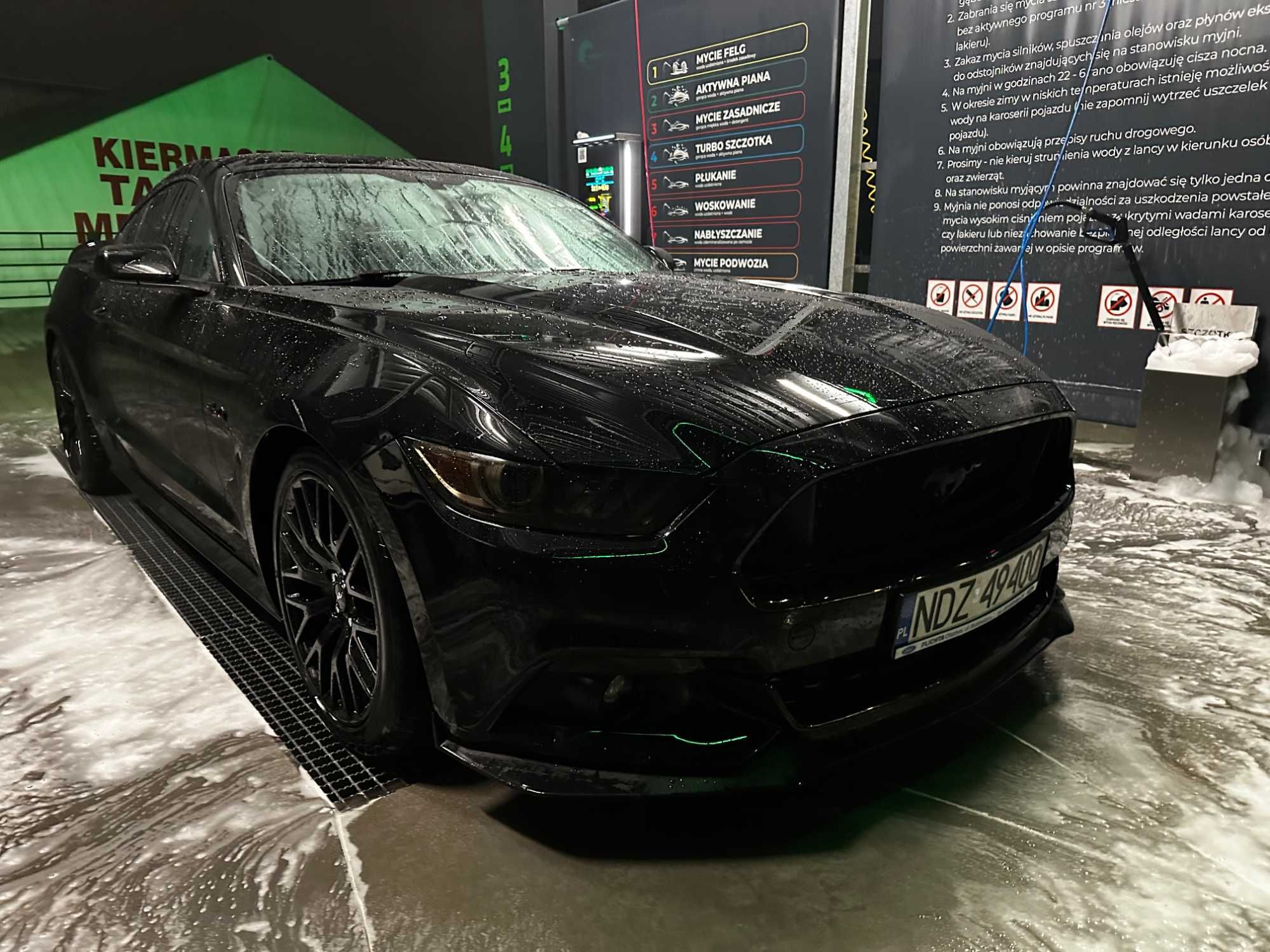 Samochód  do ślubu Mustang Gt 5.0 V8 421 km , studniówki, urodziny,