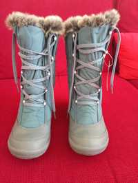 Botas Decathlon de neve novas