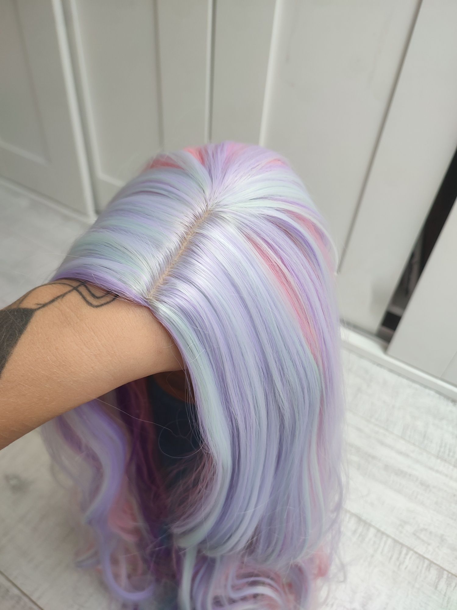 Peruka WIG unicorn kolorowa długa gęsta fale cosplay