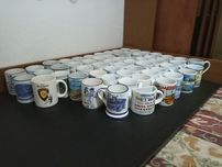 Alguém interessado? Canecas