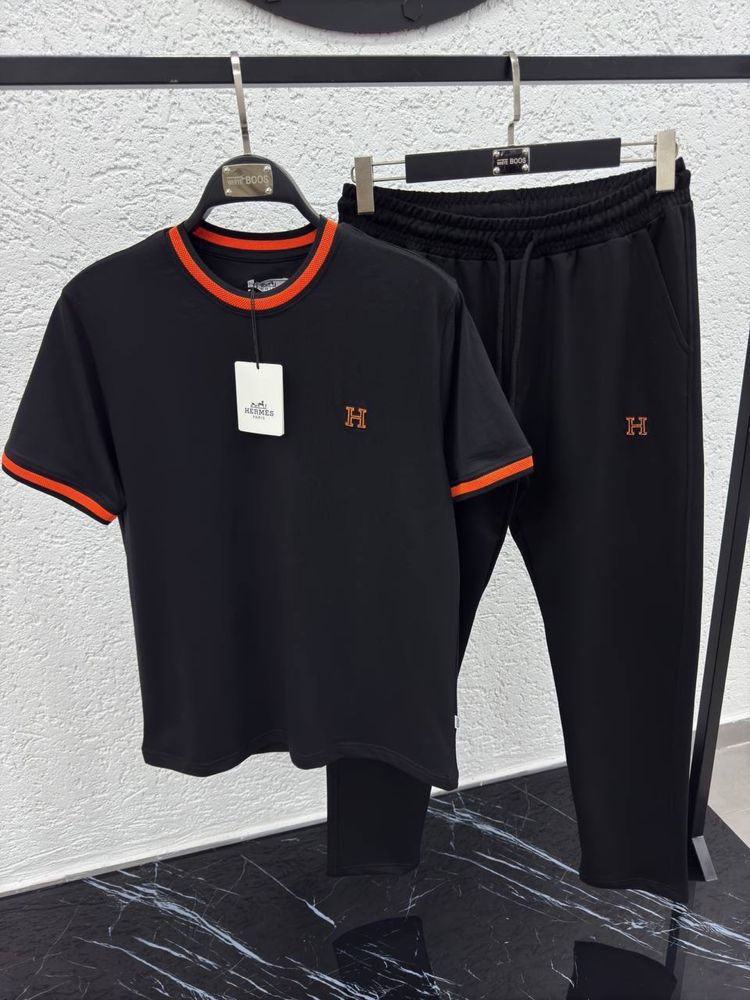 Костюми Lacoste,Louis Vuitton Новинка