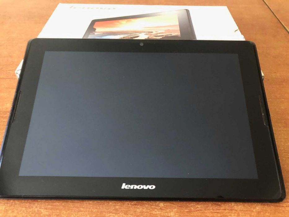 Планшет Lenovo TAB A10-70 (A7600-F) на запчасти или под ремонт