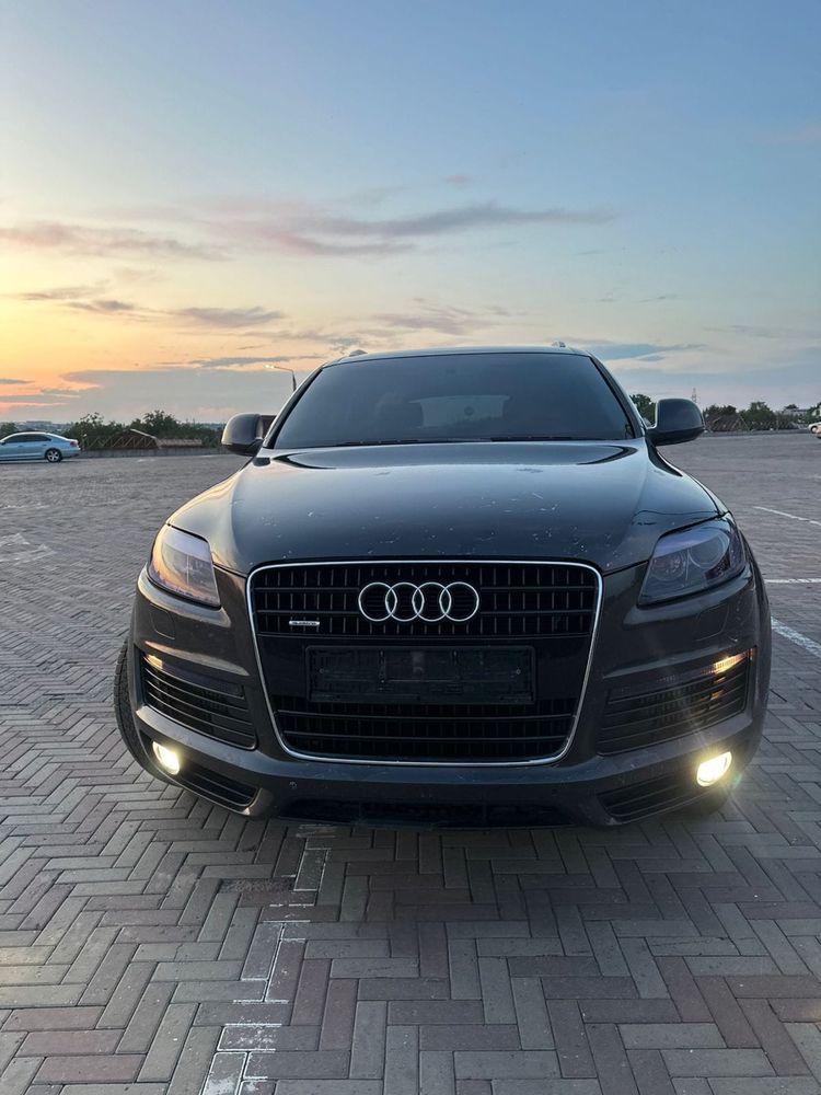Ауди Q7 3л дизель