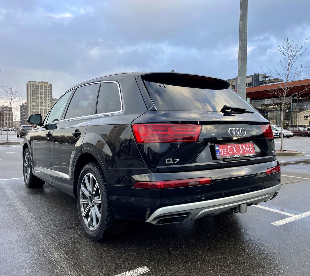 Audi Q7 Premium Plus