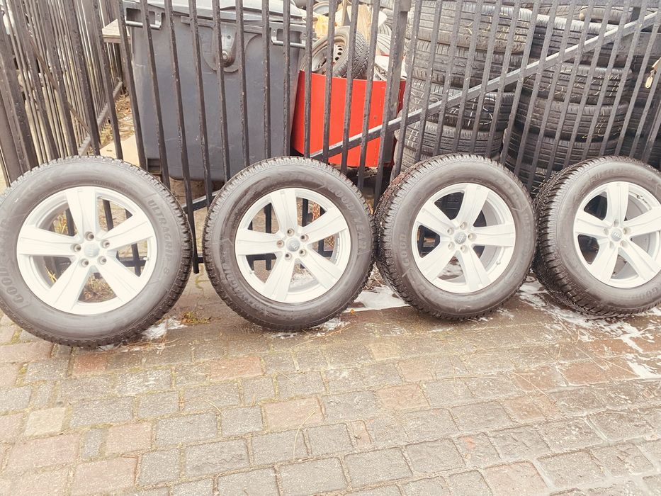 Alufelgi audi q5 18 oponami zimowymi 255/60r18