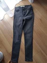 Gap jeansy rurki 26R
