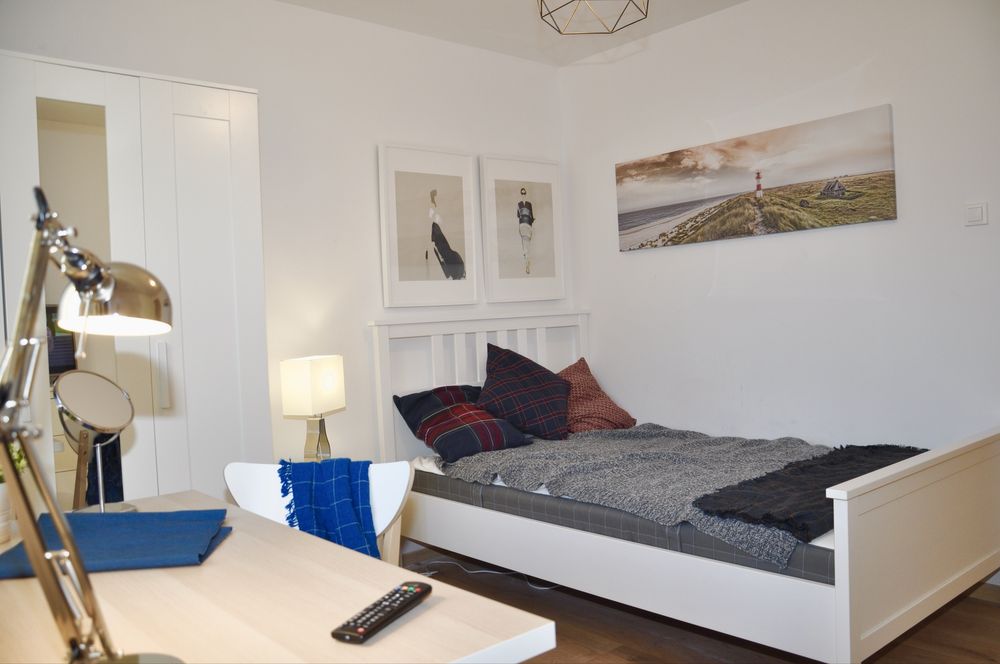 Duży Pokoj - Praga Północ - Metro Wileńska