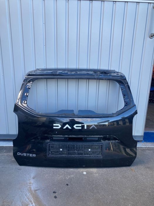 DACIA DUSTER II 2 LIFT 24r KLAPA TYLNA tylnia tył POKRYWA BAGAŻNIKA czarna nv676  Wwa