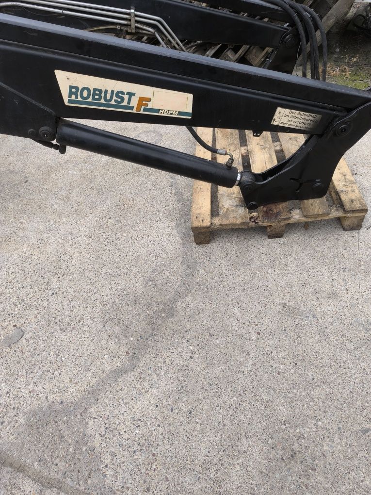 Ladowacz Stoll  Robust f 50