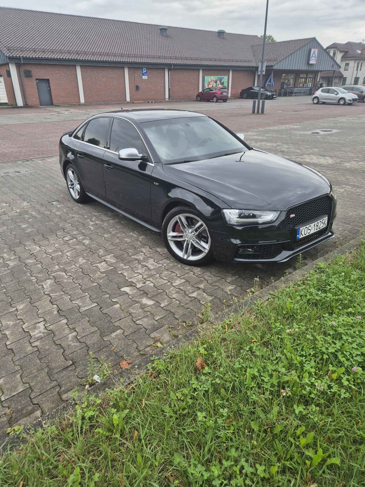 Audi S4 B8 Quattro 3 L. V6 Kompressor