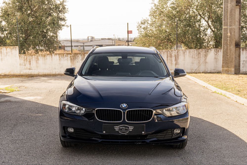 BMW 318D Touring (financiamento desde 160€/mês)
