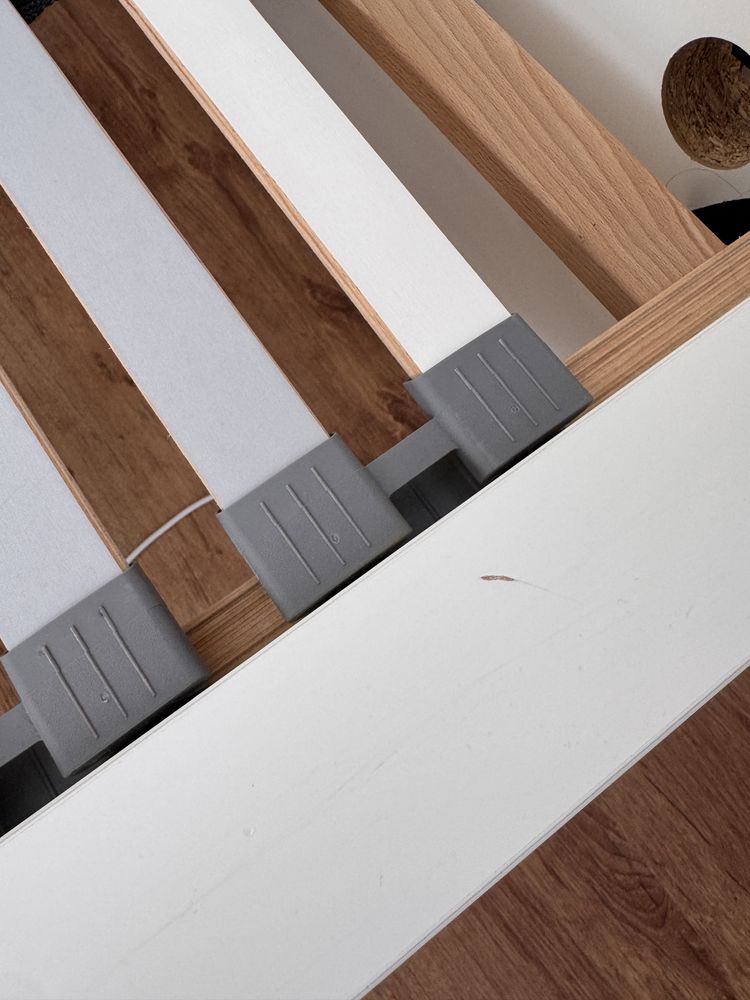 Łóżko białe ikea bez pojemników 160x200