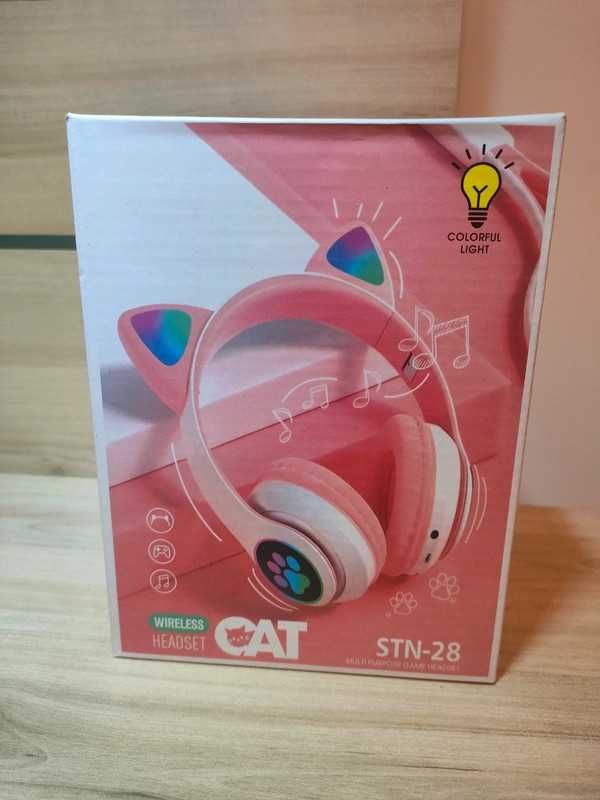 Słuchawki nauszne Bluetooth z kocimi uszami LED RGB - różowe