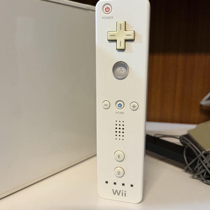 Nintendo Wii oferta pen 64gb com jogos (ler descricao )