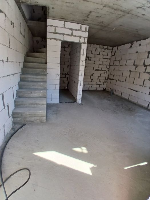 Таунхаус в гарному місці, мінімальна вартість