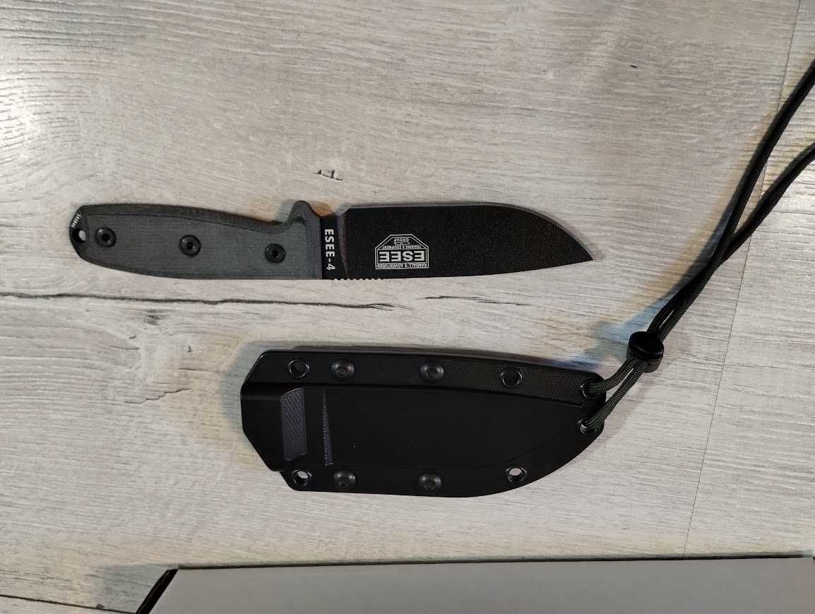 Nóż taktyczny ESEE Model 4 długość ostrza  11,40 cm stal węglowa 1095