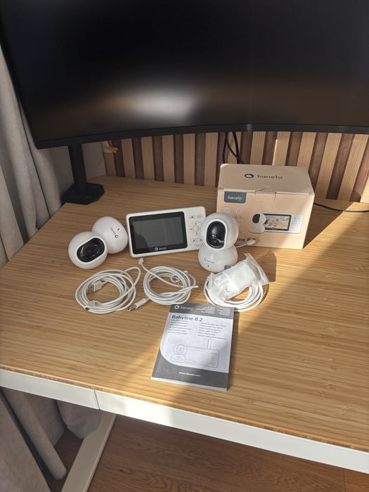 Niania elektroniczna Lionelo Babyline 8.2 dwie kamerki