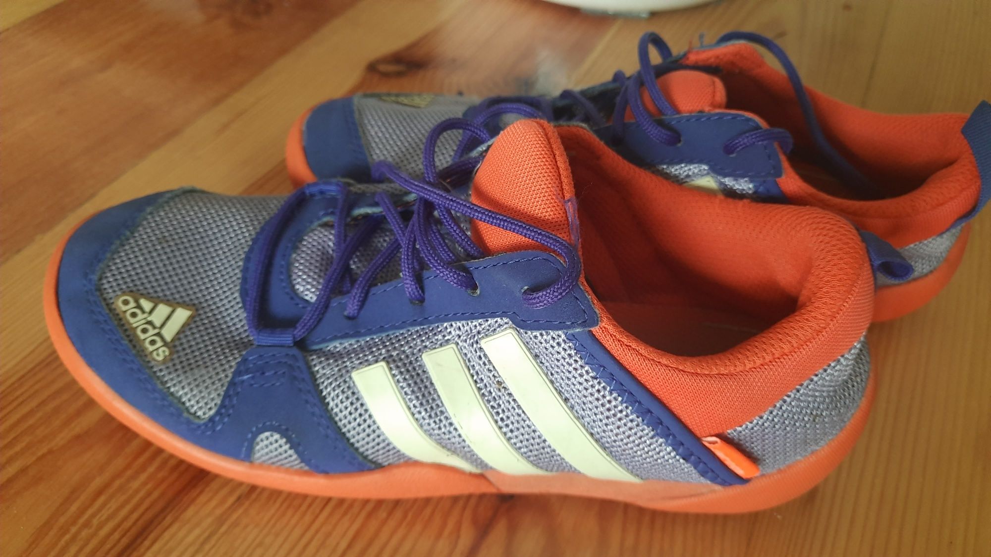 Buty Adidas, sznurowane z siateczką, chłopięce, rozmiar 35