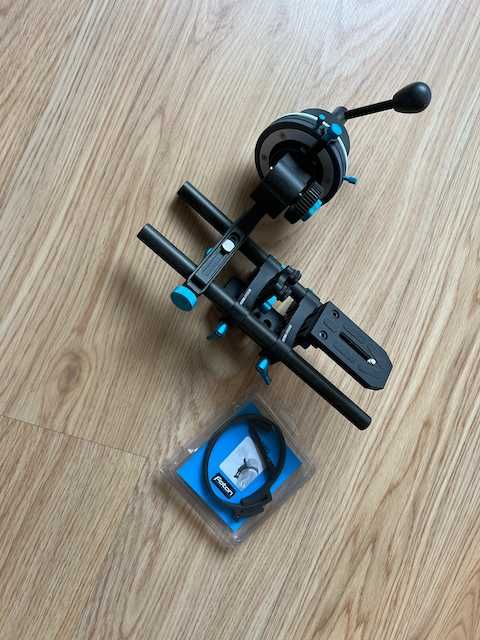 Manfrotto. Material fotográfico e de vídeo.