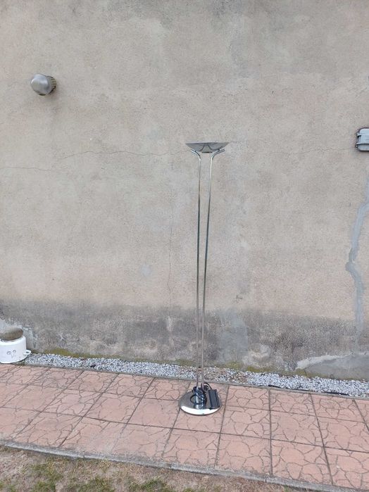 Lampa stojąca nocna