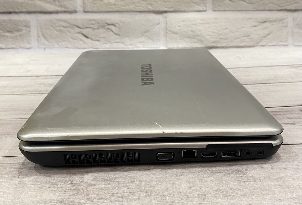 Ноутбук Toshiba L500-1V1 15.6’’ T4400 4GB ОЗУ/ 500GB HDD (r1257)