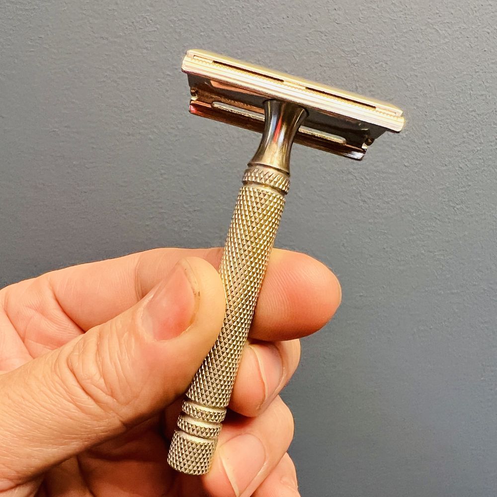 Maszynka Gillette Tech M4 z 1967 r. + zestaw oryginalnych żyletek