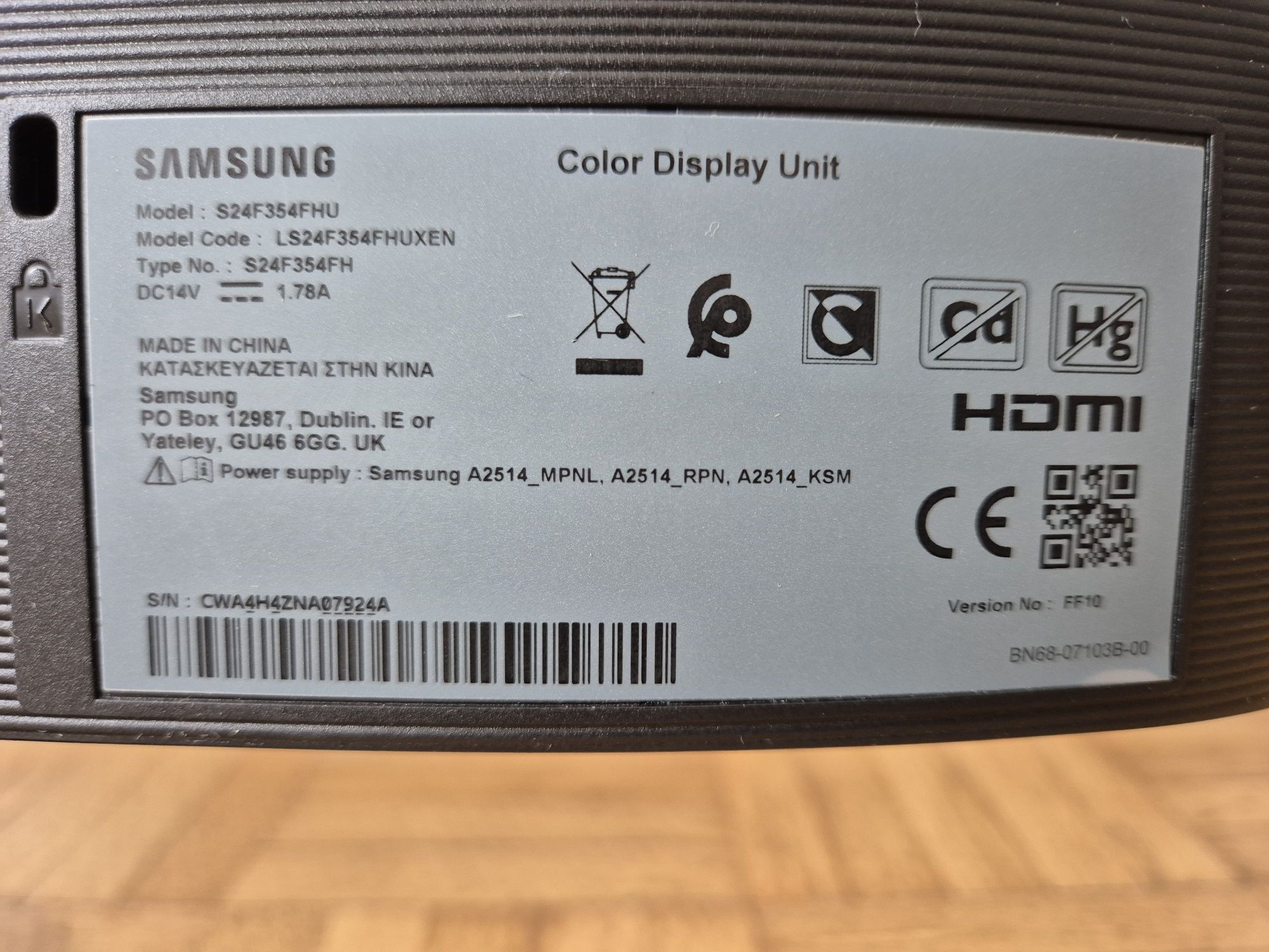 Монітор Samsung S24F354
