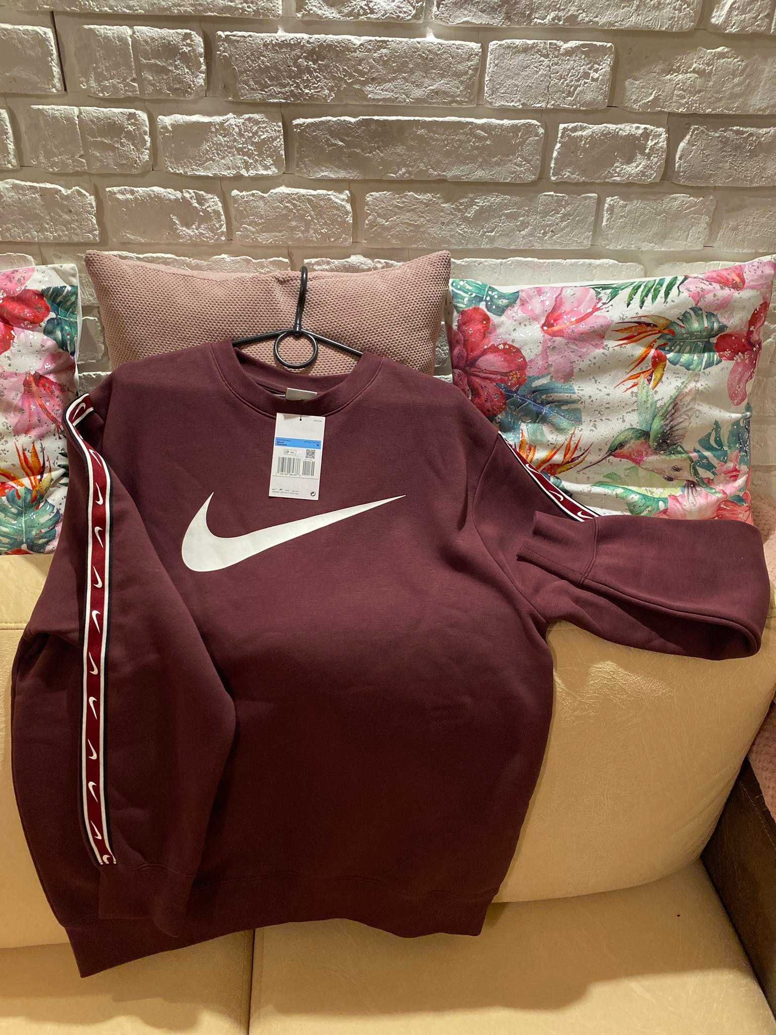 Bluza Nike Repeat Flecce Crew Sweatshirt