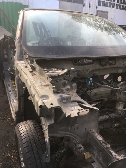 zderzak tył  błotnik  tył renault megane II cabrio 05
