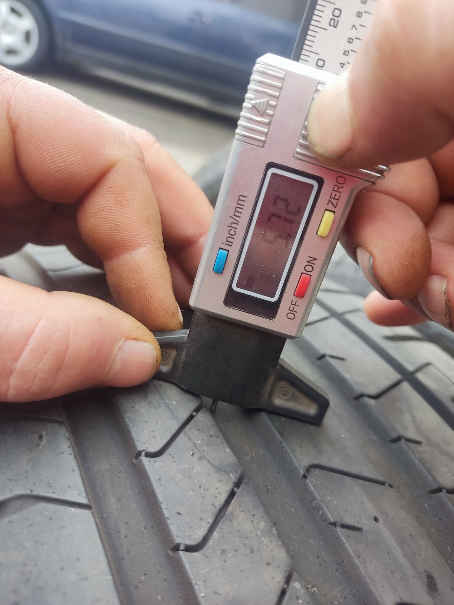 Продам резину 245/40 R20  та 275/35Z R20