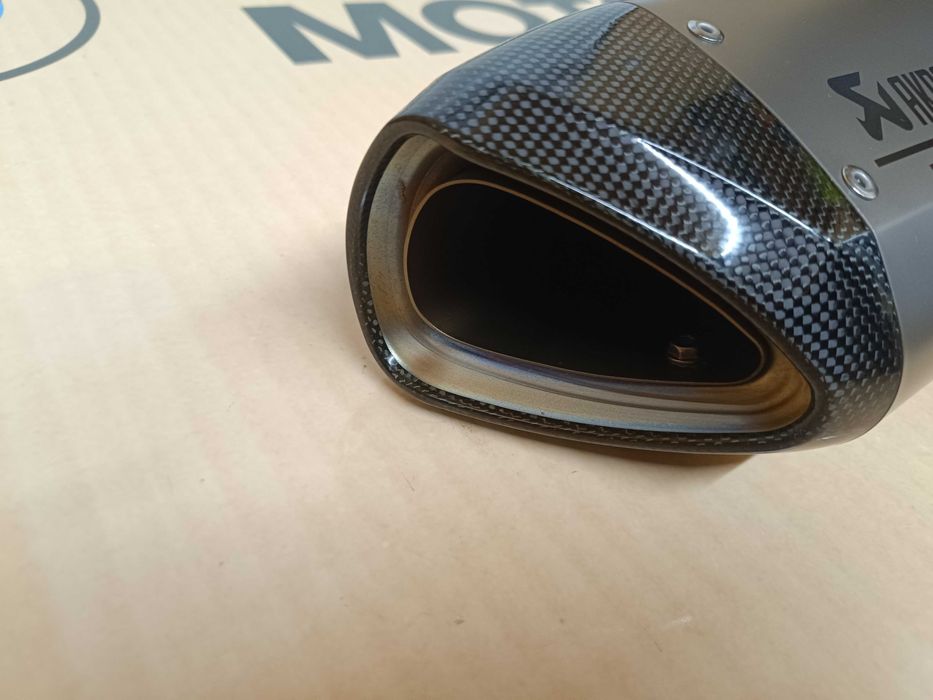 Ponteira Akrapovic BMW S1000XR K69 - NOVA com proteção