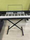 Синтезатор Casio LK-136