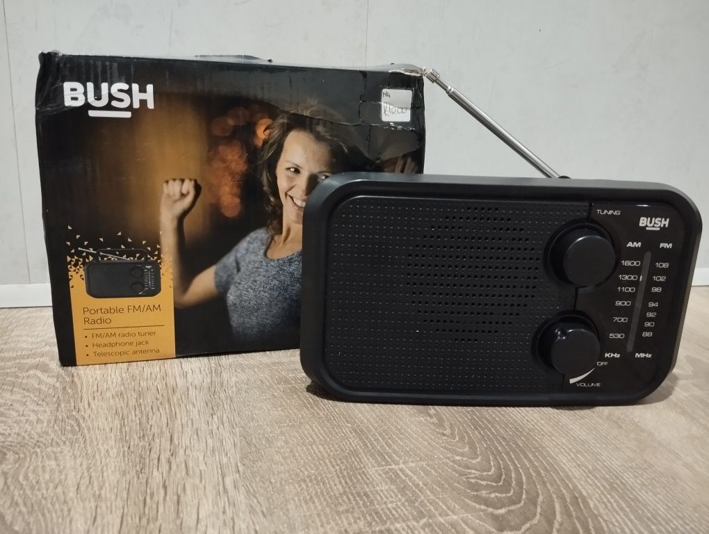 Продам радіо Bush