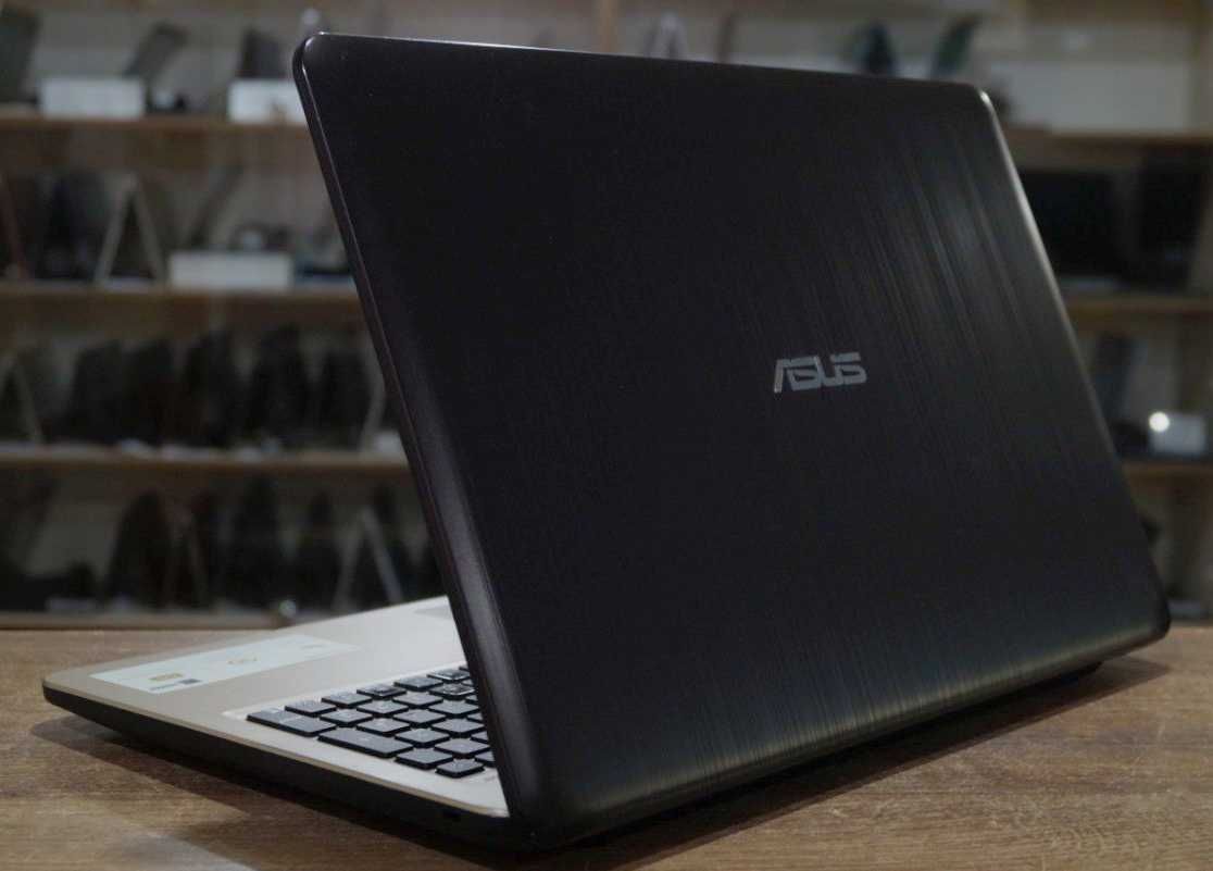 ГАРАНТІЯ Asus (FullHD/Core i3-8130U/RAM 8ГБ/SSD 256ГБ/MX110 2ГБ)TVOYO