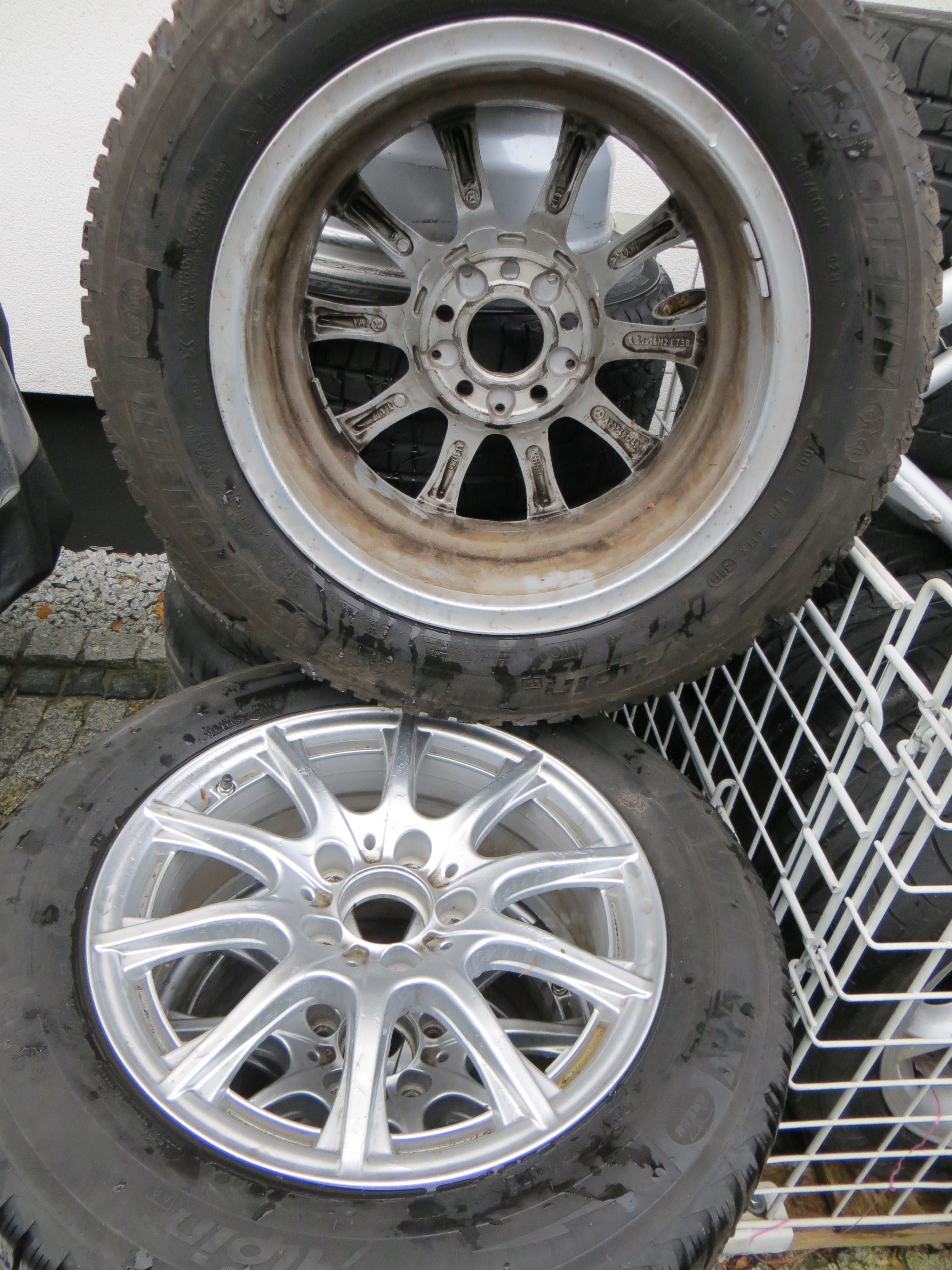 Felgi Mercedes z oponami 205/60/R16