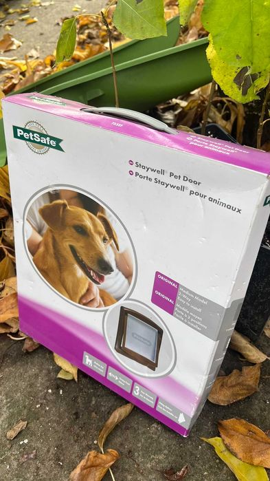 drzwiczki/klapka dla psa