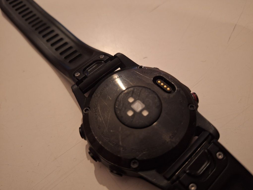 Garmin fenix 5 plus sapphire