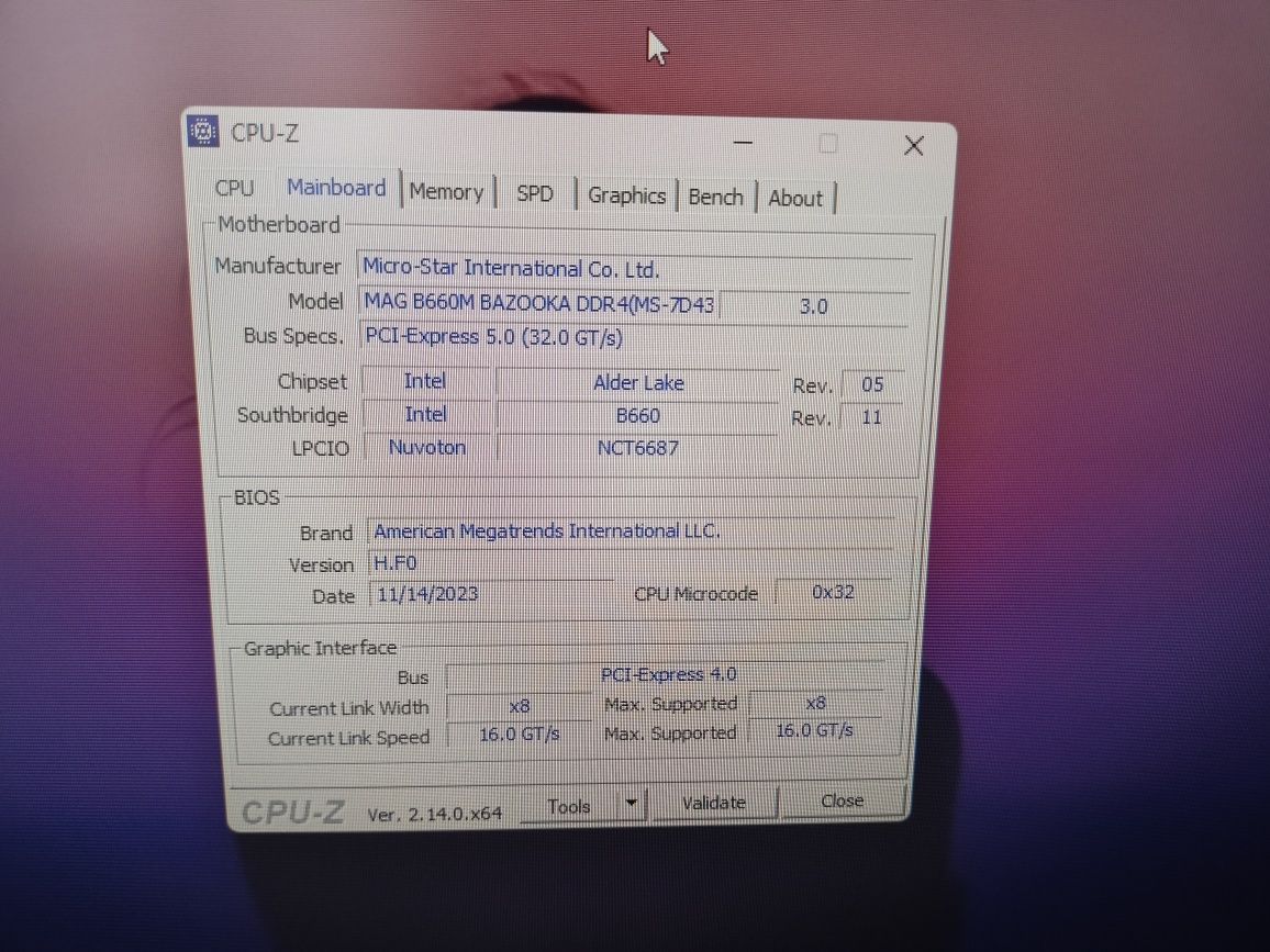 Komputer i3 12100 RX 6600 + monitor 24"
