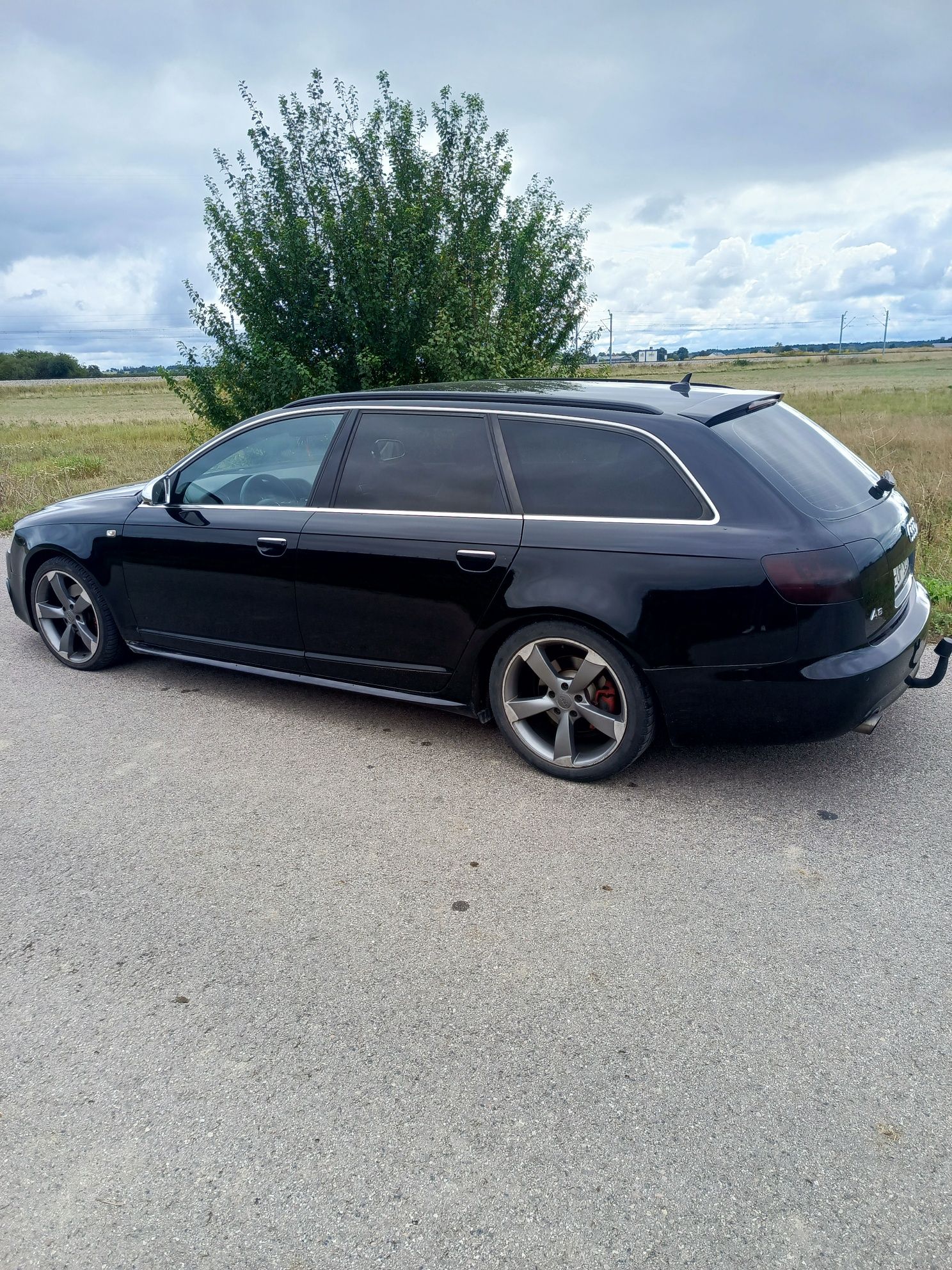Audi A6c6 2.0 tdi Avant S-Line
