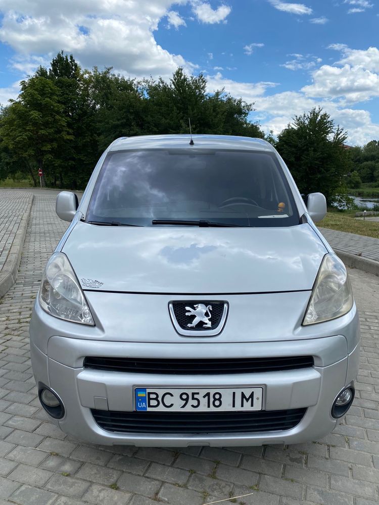 Peugeot Partner пасажир