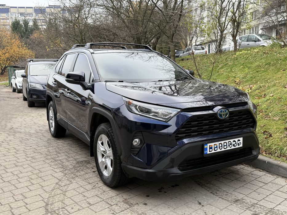 Тойота рав 4 Toyota Rav4 гібрид