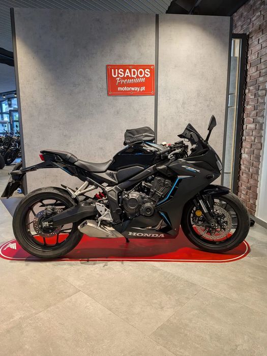 Honda CBR  CBR650R
